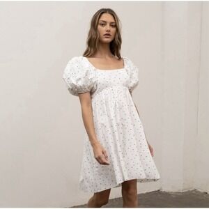 Moon River Mini Babydoll Puff Sleeve Polka Dress Size M White